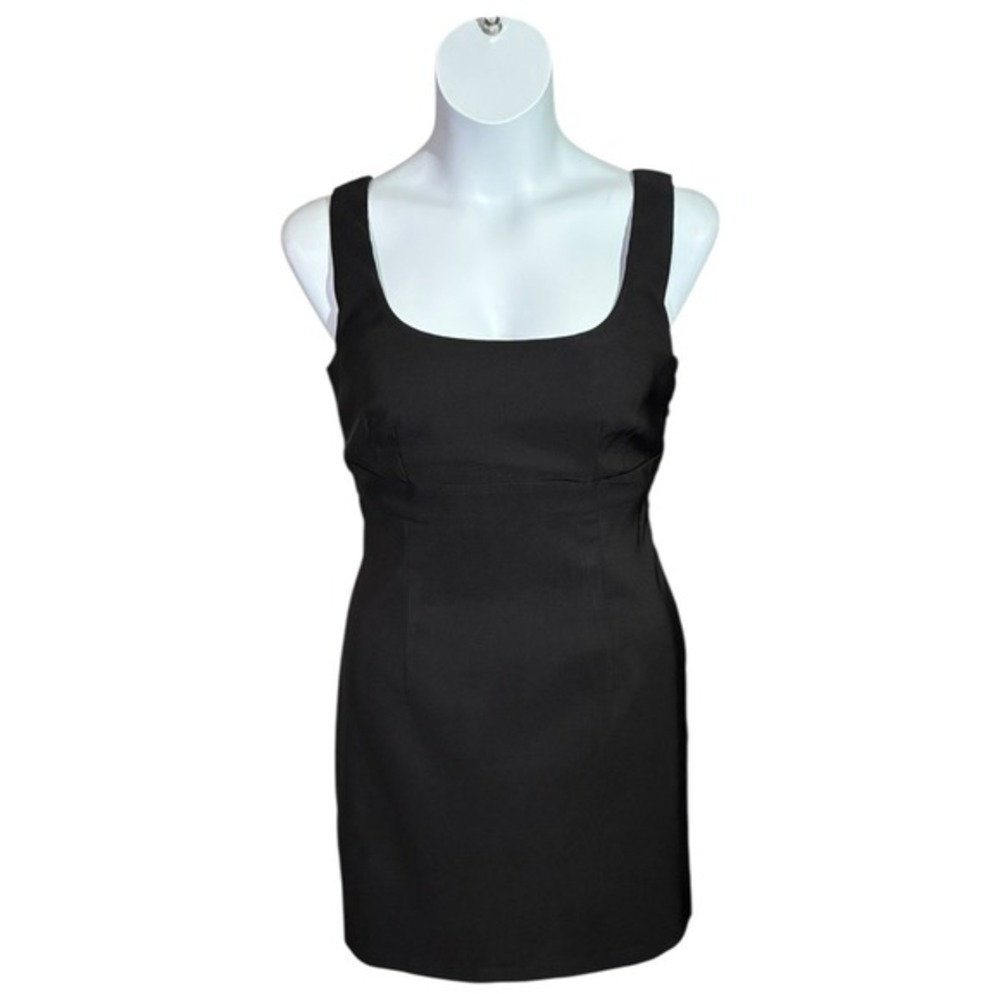 Black Square Neck Sleeveless Sheath Dress LBD Knee Length Size 12 Chelsea Taylor